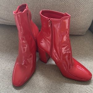 Aldo Aurelia Red Shiny patent leather Ankle Boots block heel